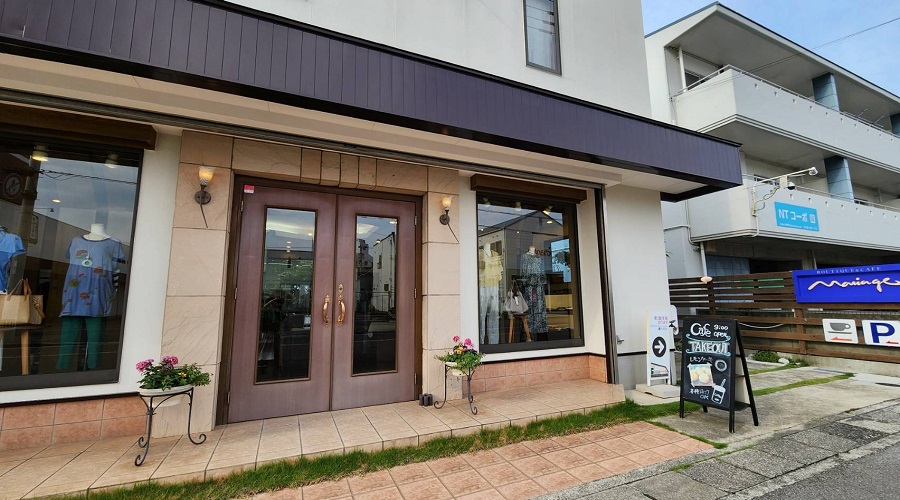 写真:店舗入口